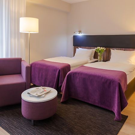 Hotel Moderno พอซนาน ภายนอก รูปภาพ
