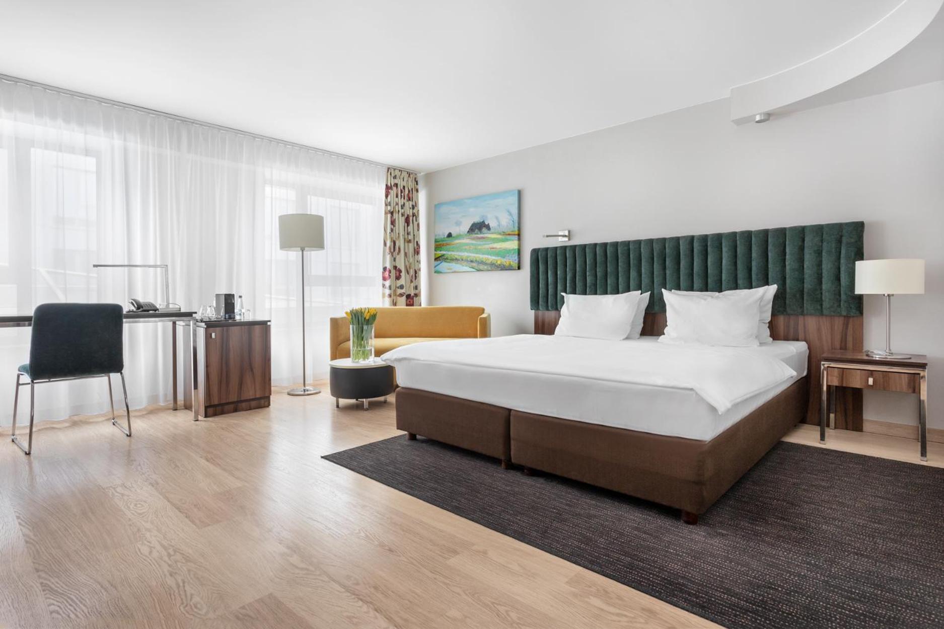 Hotel Moderno พอซนาน ภายนอก รูปภาพ