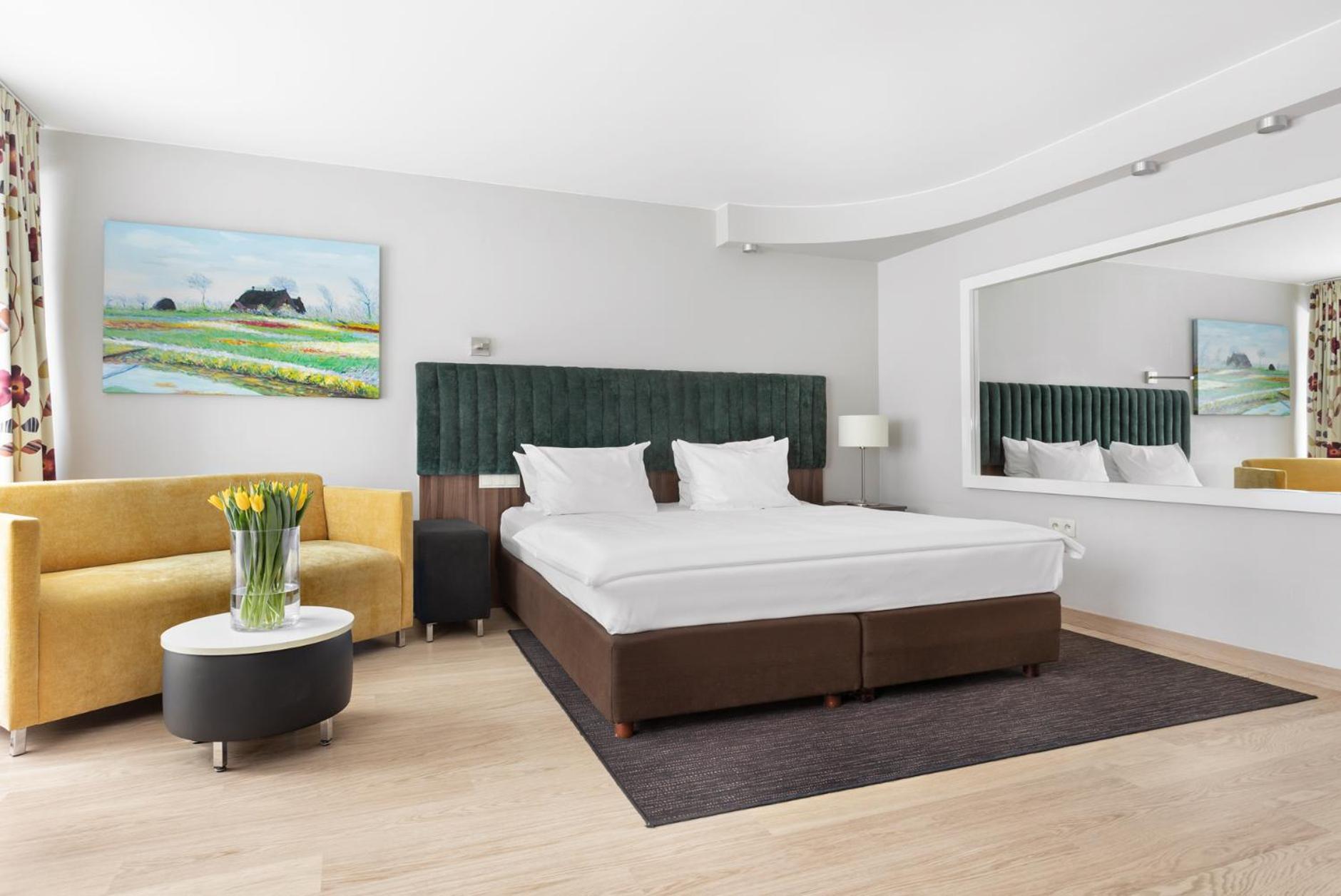 Hotel Moderno พอซนาน ภายนอก รูปภาพ
